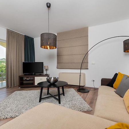 Villa Vires Labin  Esterno foto